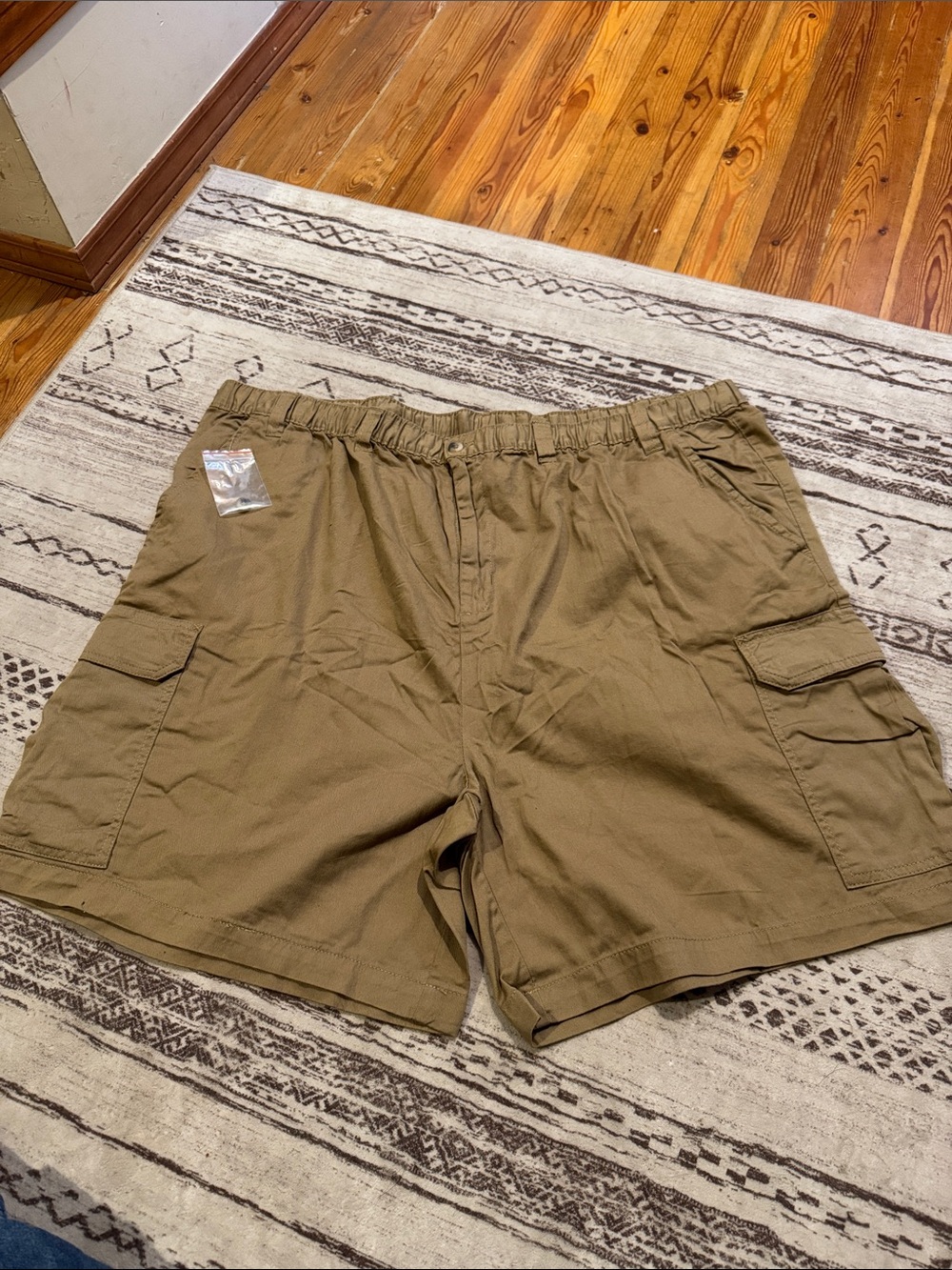 KingSize 3XL Relaxed Tan Khaki Cargo Shorts with Comfort Waist EUC